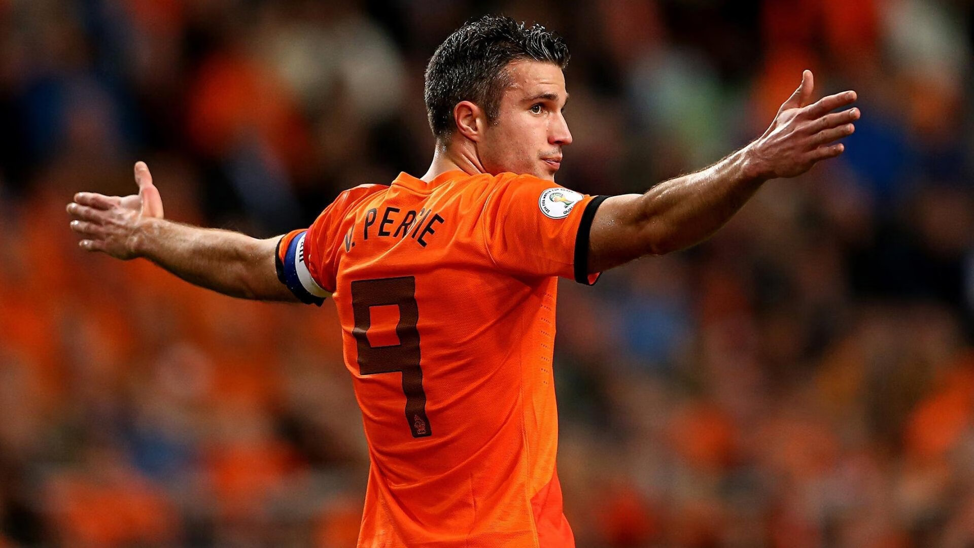 开云体育在线-意甲焦点战之夜，坎特在重压下完成王者归来