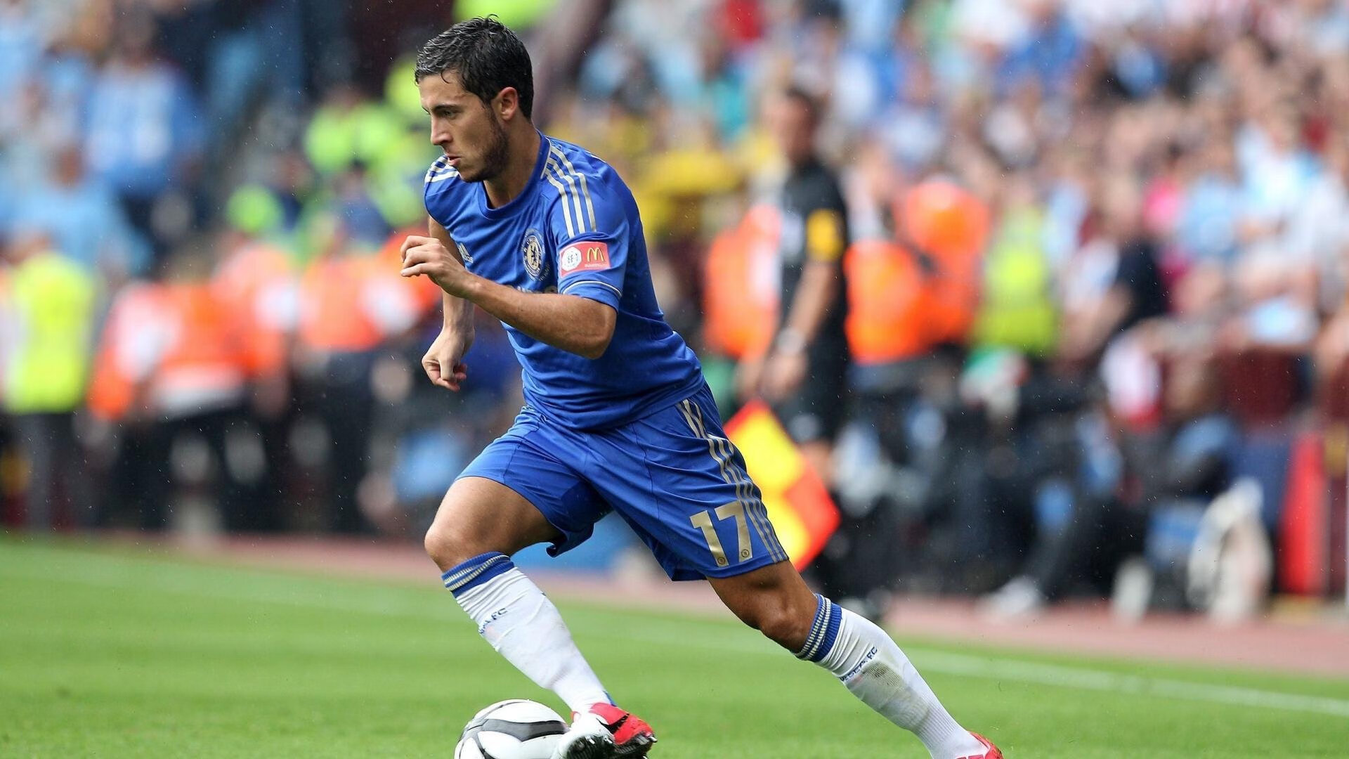 欧冠淘汰赛焦点战，中国防守智慧如何锁死勒沃库森？